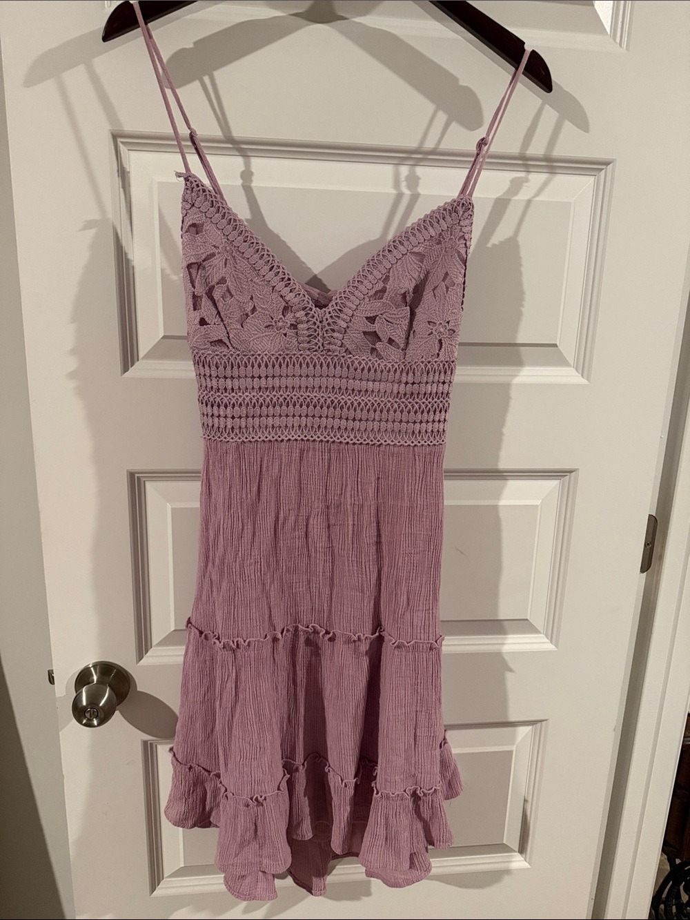 Love Tree Lace-Detail Spaghetti Strap Dress in Dusty Mauve Lavender Large